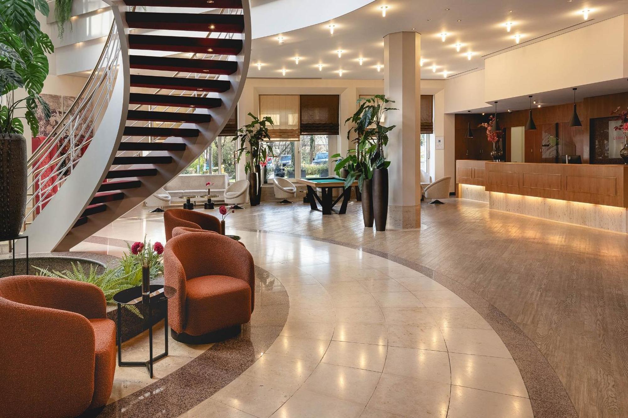 Hotel Leonardo