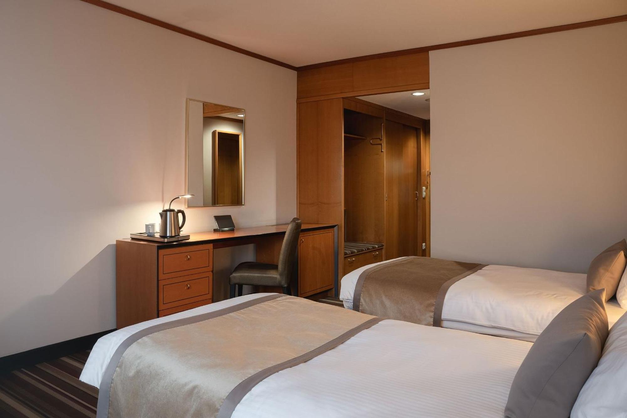 Leonardo Hotel 4*